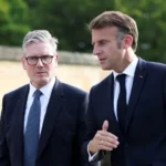 ماكرون وستارمر يرحبان بفتح مضيق هرمز