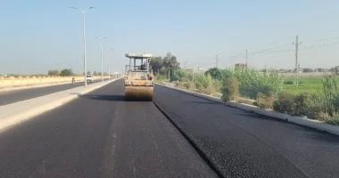 انتهاء 12 مشروعاً لرصف الطرق في البحيرة