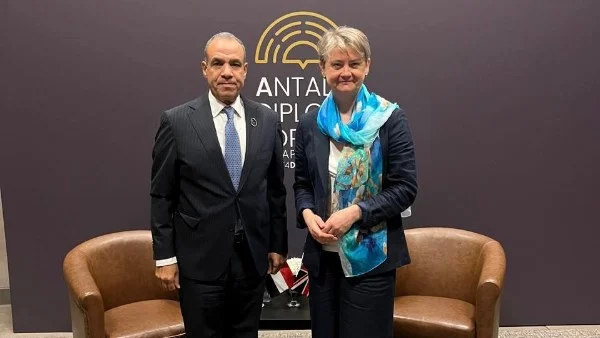 تعزيز العلاقات المصرية البريطانية وتعقيبات الأوضاع الإقليمية