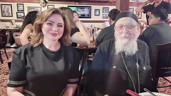 إلهام شاهين تتألق في أحدث ظهور بأمريكا