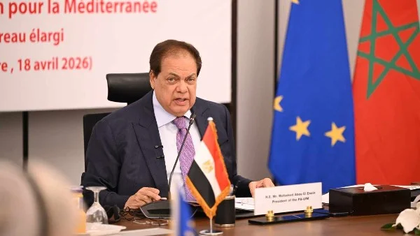 أبو العينين: تأثير التوترات الإقليمية على الاقتصاد العالمي