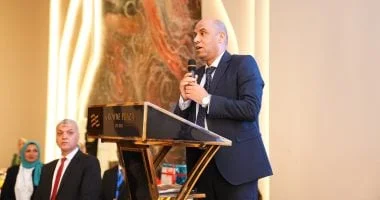 تكثيف دمج ذوي الهمم وتمكين المرأة في سوق العمل