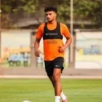 البنك الأهلي يؤجل مصير أسامة فيصل حتى نهاية الموسم