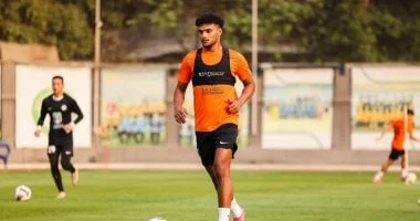 البنك الأهلي يؤجل مصير أسامة فيصل حتى نهاية الموسم