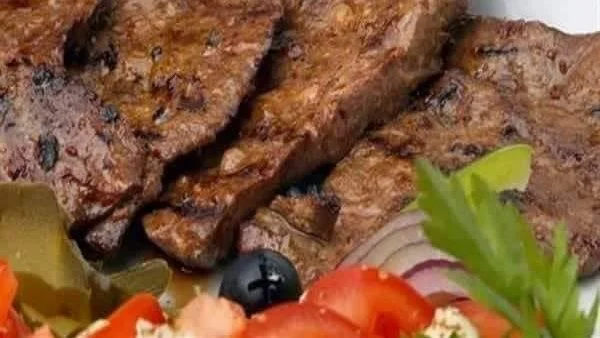 طريقة تحضير الكبدة المشوية في المنزل بخطوات سهلة