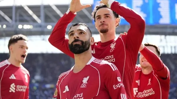 ليفربول ينتصر في ديربي الميرسيسايد على إيفرتون