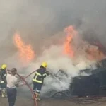 السيطرة على حريق في مدينة نصر بمخزن خردة