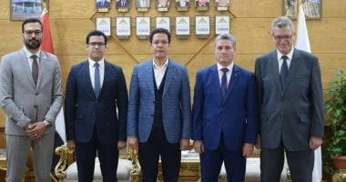 بروتوكول تعاون بين جامعة بنها ومديرية الصحة بمطروح