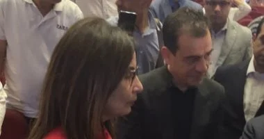 وزيرة الثقافة تتفقد قصر ثقافة قنا في أول زيارة لها