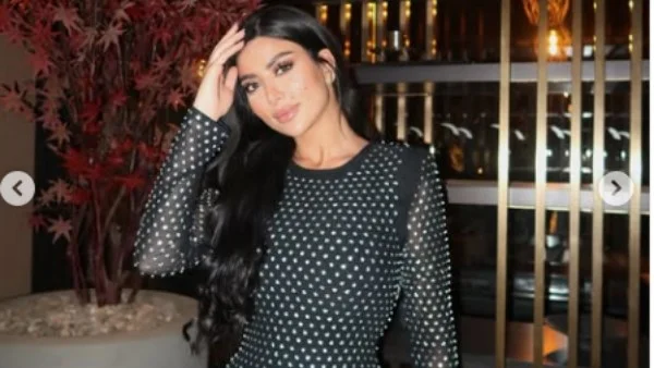 كارولين عزمي تتألق بإطلالة مبتكرة على إنستجرام