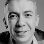 نعي مؤثر من ابن شقيق عبد الحليم حافظ للدكتور ضياء العوضي