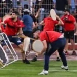 اشتباكات دامية في نصف نهائي الكونفدرالية وتأجيل المباراة