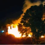 إخماد حريق بجوار السكة الحديد بالعياط