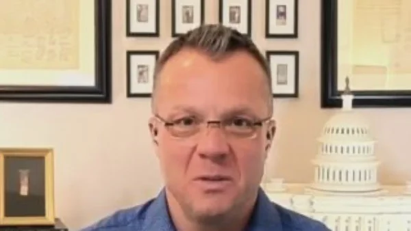 تأثير تحركات ترامب على المشهد الدولي