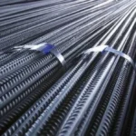 أسعار الحديد تتباين عالمياً وترتفع محلياً