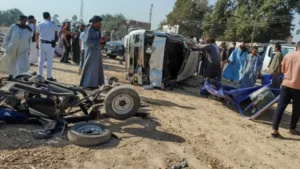 مصرع شخصين وإصابة 12 في تصادم بأسيوط