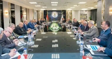 تعاون بين وزارة الإنتاج الحربي ومحافظ القاهرة في النقل الأخضر