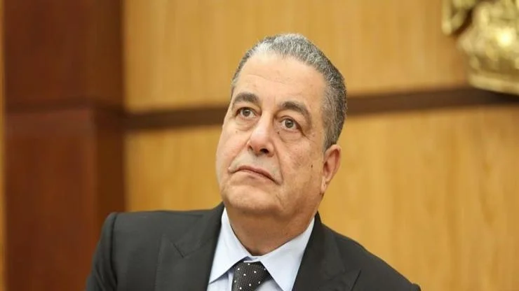 تفاصيل مكالمة ياسين منصور وممدوح عباس حول نهائي الكونفدرالية