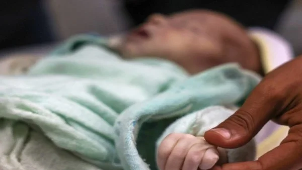 جريمة مأساوية في قنا: أم تقتل رضيعها بسبب خلافات زوجية