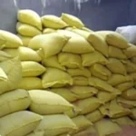 ضبط 1.4 طن من الأعلاف الحيوانية المجهولة في الحامول