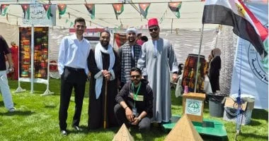 مصر تتألق في معرض الجاليات العربية بجامعة الزيتونة