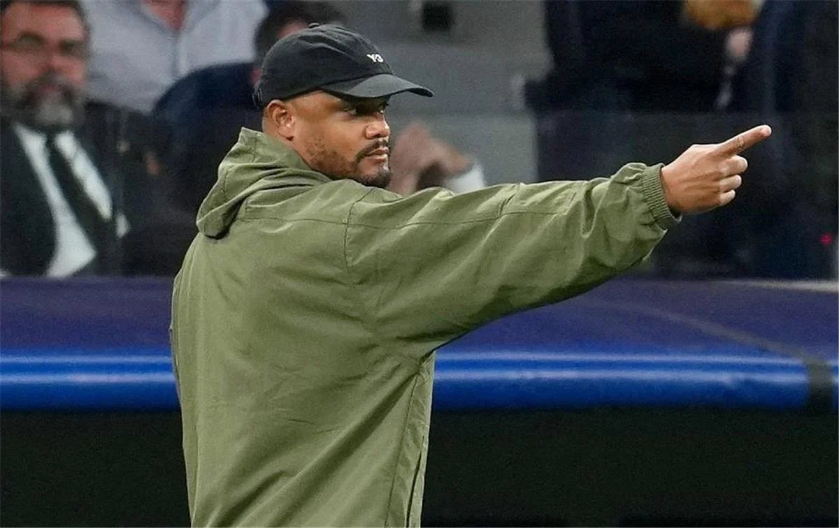 كومباني يتوقع مواجهة قوية مع ليفركوزن في كأس ألمانيا