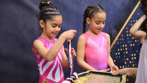 كارما العراقي تفوز بذهبية الجمباز تحت 7 سنوات