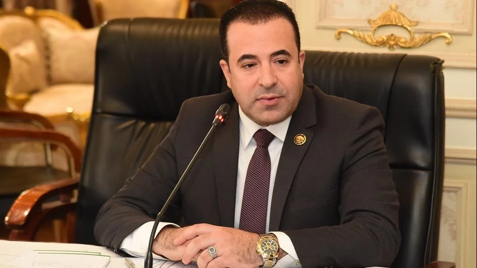 مشاركة رئيس المصرية للاتصالات في اجتماع النواب