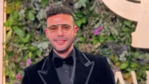 محمد إمام يشوق جمهوره بفيلم "صقر وكناريا"