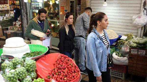 إيران تؤكد عدم تأثير الحصار الأمريكي على إمدادات الغذاء