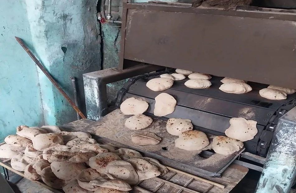 ضبط 2186 عبوة غذائية و5 أطنان زيت فاسد في الغربية