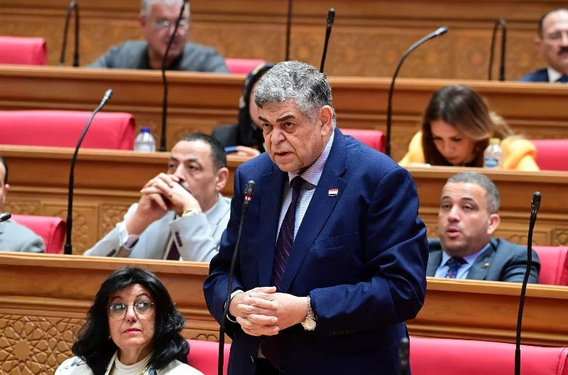 تهنئة رئيس النواب لأشرف حاتم بتعيينه بلجنة الصحة الدولية