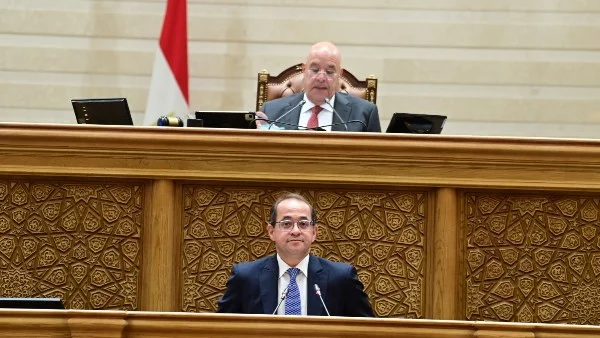 البرلمان يقر قانون حماية المنافسة ومنع الاحتكار
