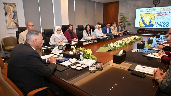 محافظ جنوب سيناء يدشن لقاءً إعلاميًا لتعزيز الشفافية