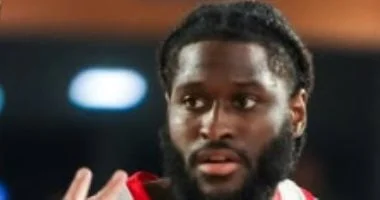الزمالك يتفاوض مع ألبرت إنجليش لتجديد عقده