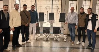 طلاب طب الزقازيق يتبرعون بمليون جنيه لأجهزة تنفس
