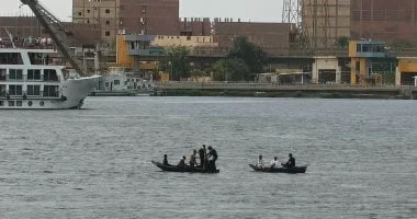 انتشال جثة شاب غرق في مياه الرياح التوفيقي بكفر شكر