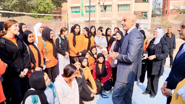 جولة تفقدية لوزير التعليم في مدارس الشرقية