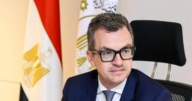 تهنئة رئيس مجلس الشيوخ للرئيس السيسي بذكرى تحرير سيناء