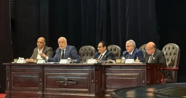 الفن والثقافة في المدارس: رسالة أشرف زكي