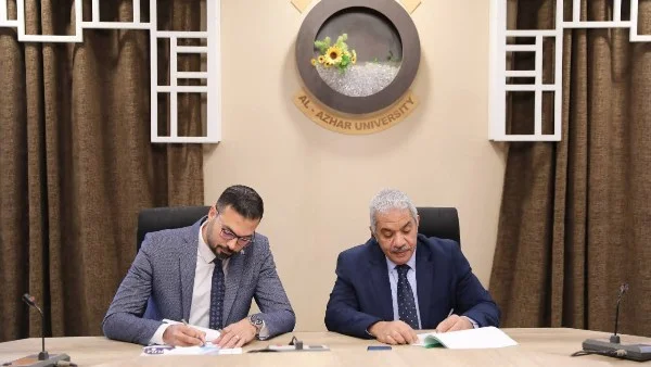 وصول أطباء متخصصين إلى مستشفى مطروح العام