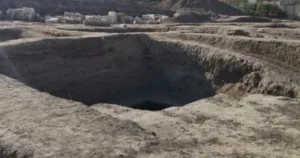 العثور على تمثال أثري ضخم بالشرقية