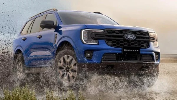 فورد تكشف عن إيفرست وايلد تراك 2026