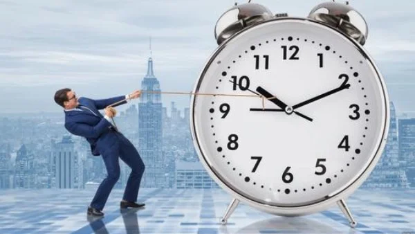 توقف مؤقت للخدمات البنكية بسبب التوقيت الصيفي