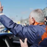 هجوم على رضا بهلوي في برلين بسائل أحمر