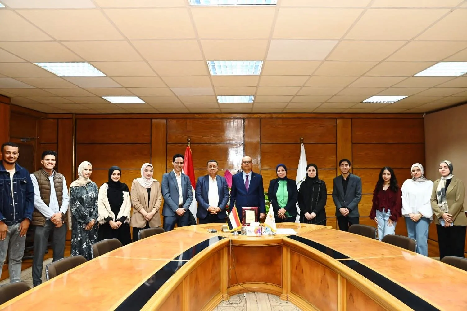 جامعة أسيوط تحتفل بفوز طلاب قسم الإعلام