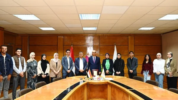 فوز طلاب الإعلام بجامعة أسيوط في مهرجان الشروق