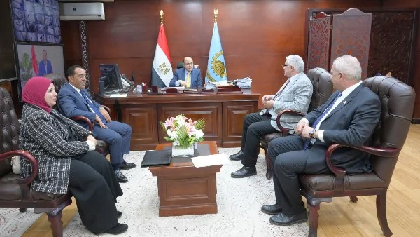 شعيب يناقش مع محافظ الغربية مشكلات سمنود وحلولها العاجلة