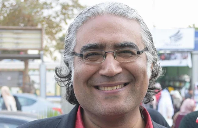 "التفاؤل القسري" في مكتبة مصر الجديدة