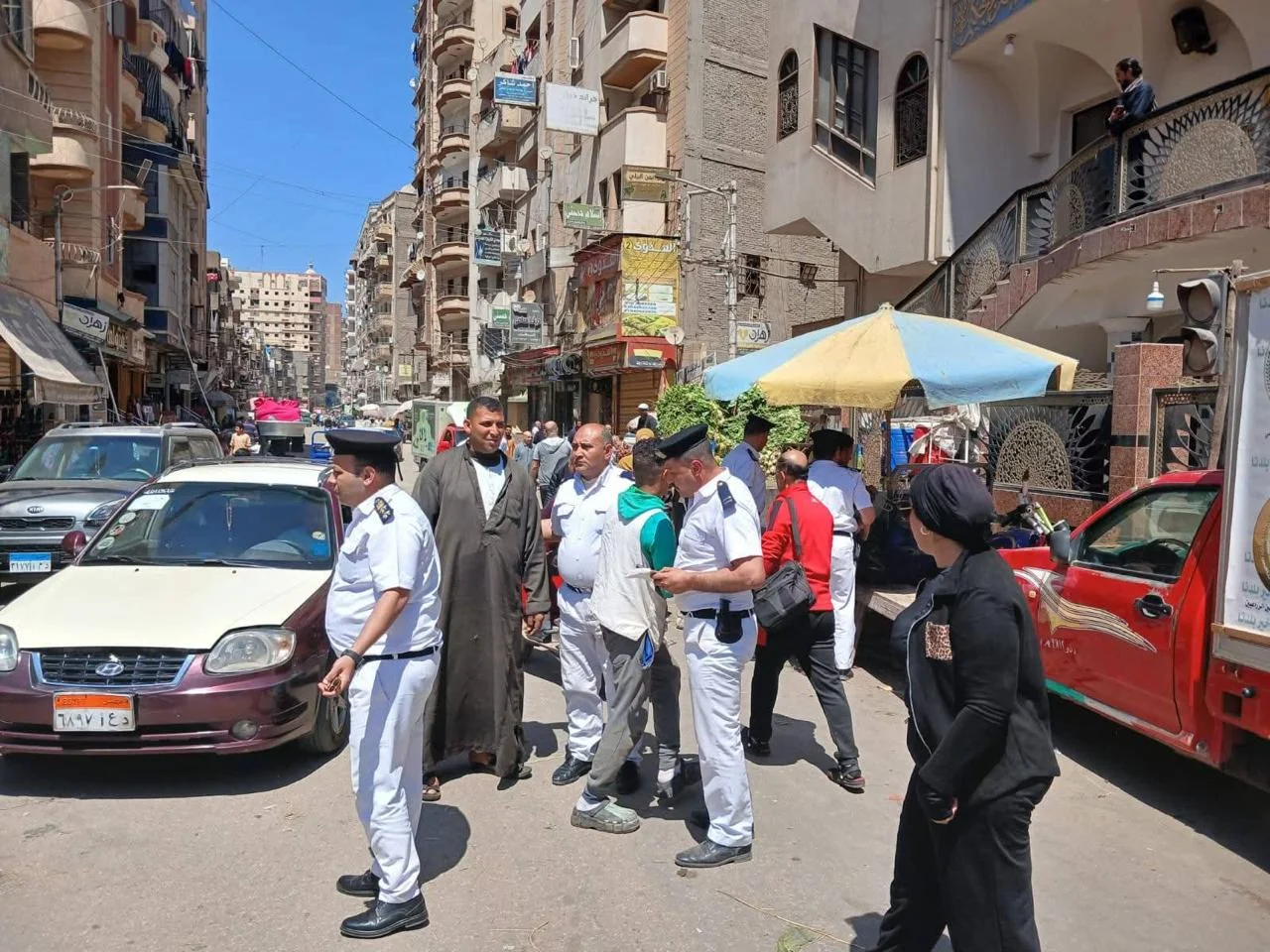 حملة لرفع الإشغالات ومصادرة مكبرات الصوت في غرب المنصورة